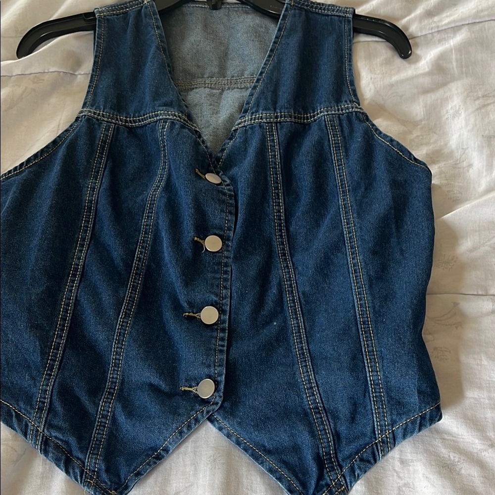 SHEIN Blue Denim Button-Up Vest